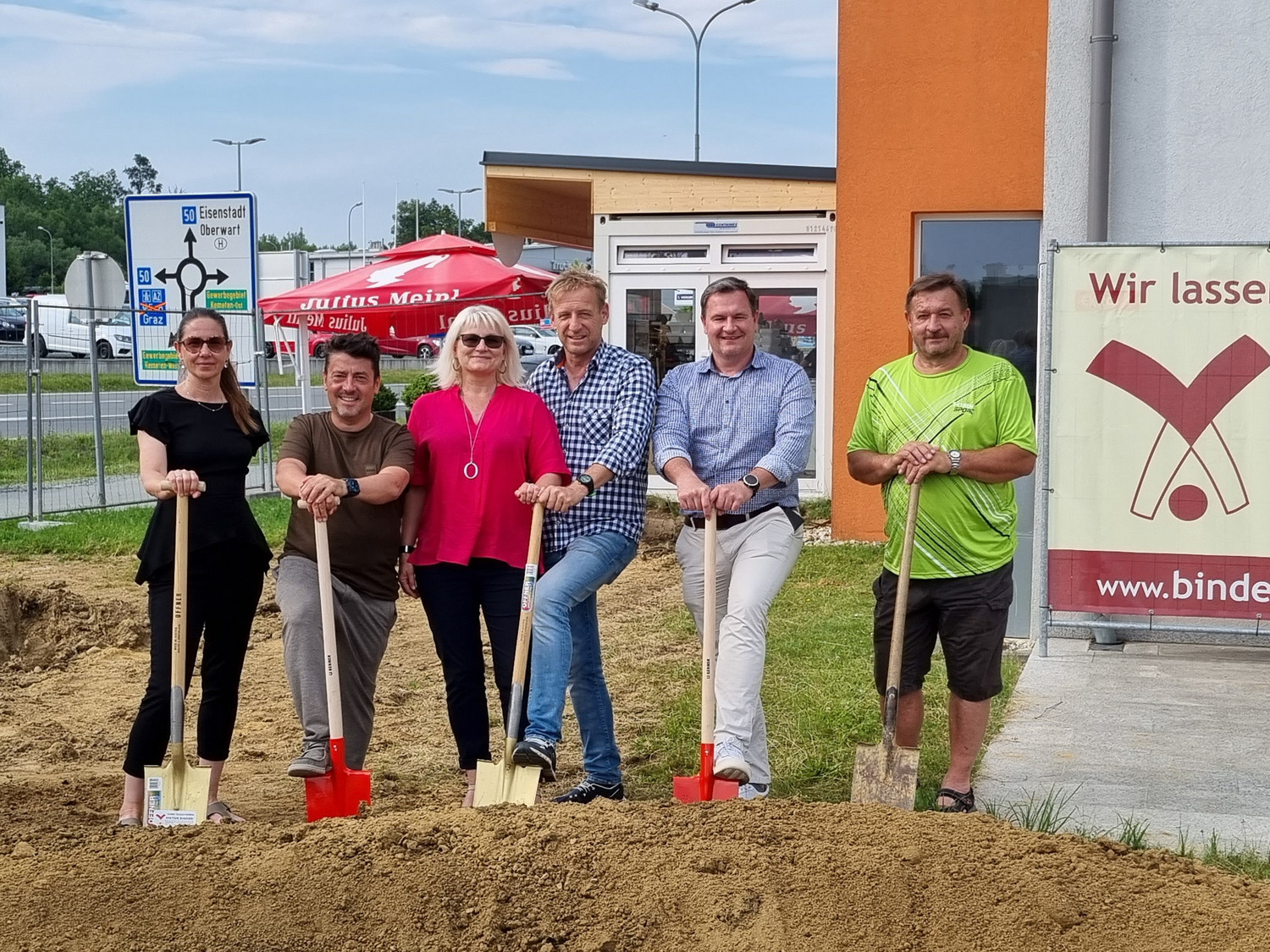 Spatenstich für unseren neuen Gewerbepark in Kemeten